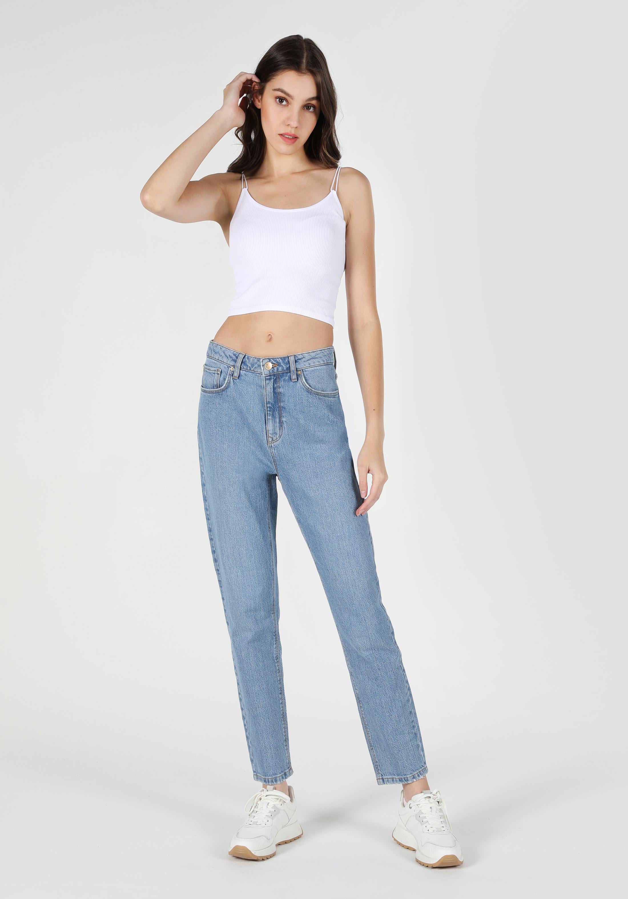 Colin's Pantalon Coupe Mom Jean Denis Délavé Maison FT