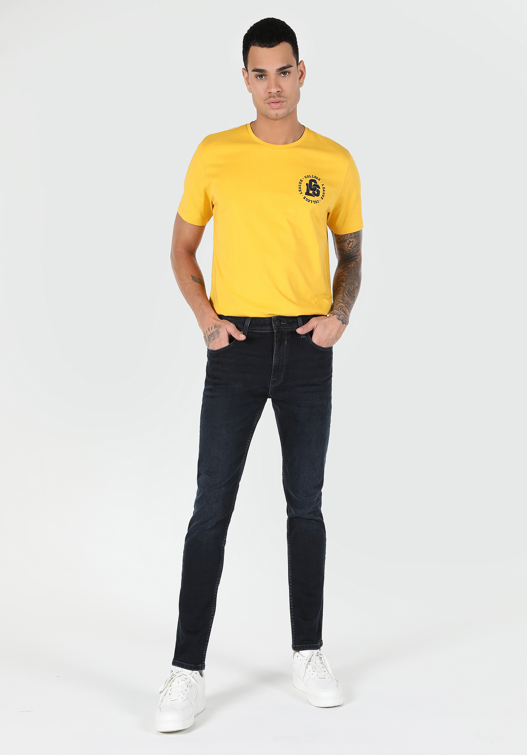 Afficher les détails de Marine Homme Pantalons