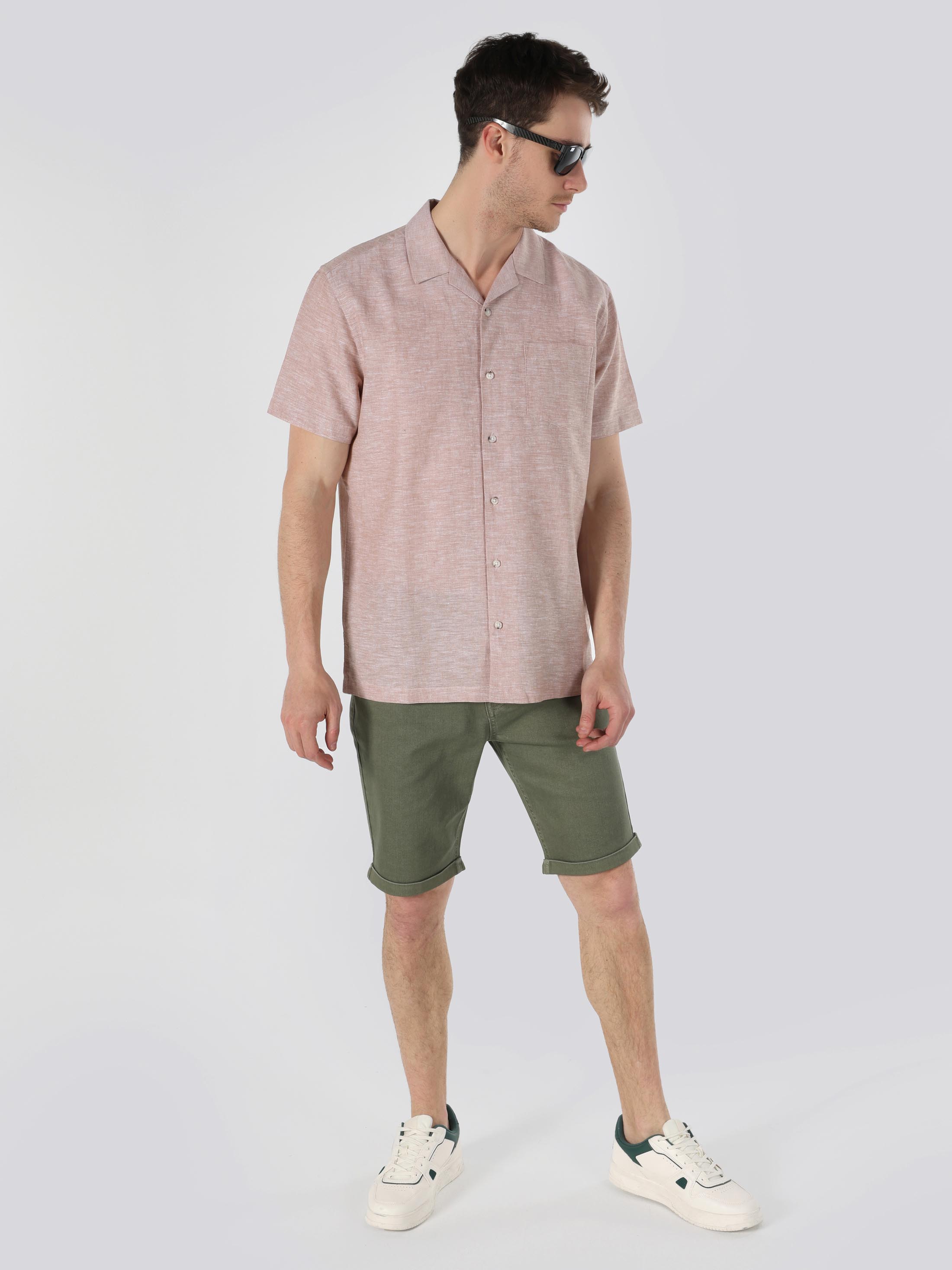 Afficher les détails de Beige Homme Chemise À Manches Courtes