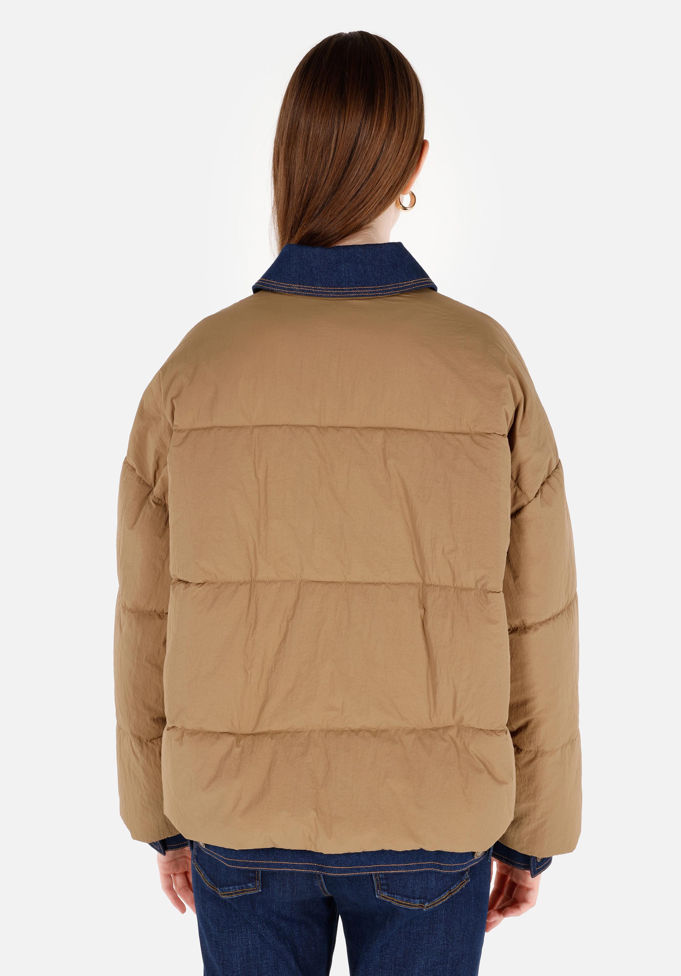 Afficher les détails de Femmes Vestes