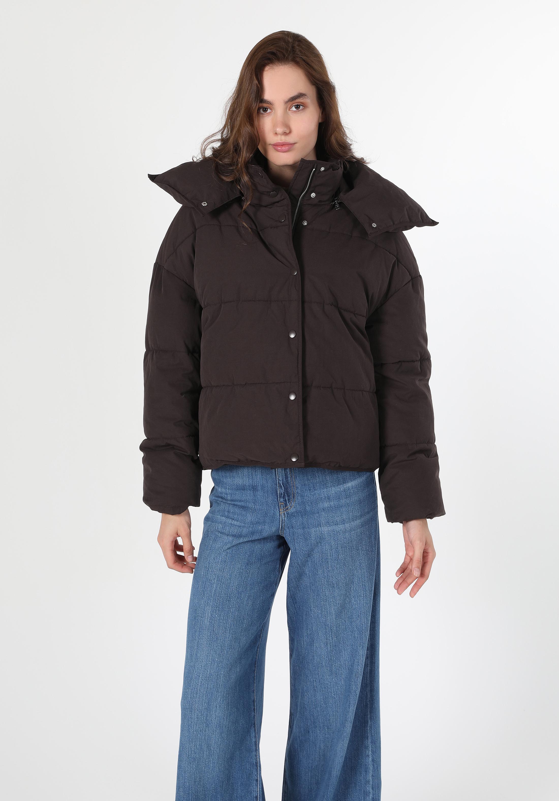 Afficher les détails de Marron Femmes Vestes