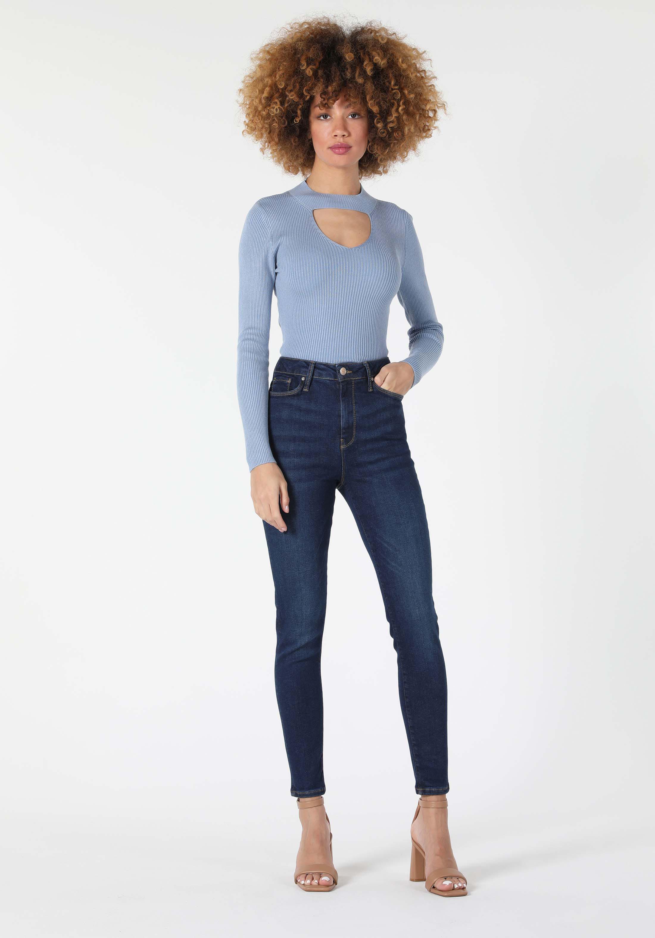 Afficher les détails de Bleu Femmes Pantalons