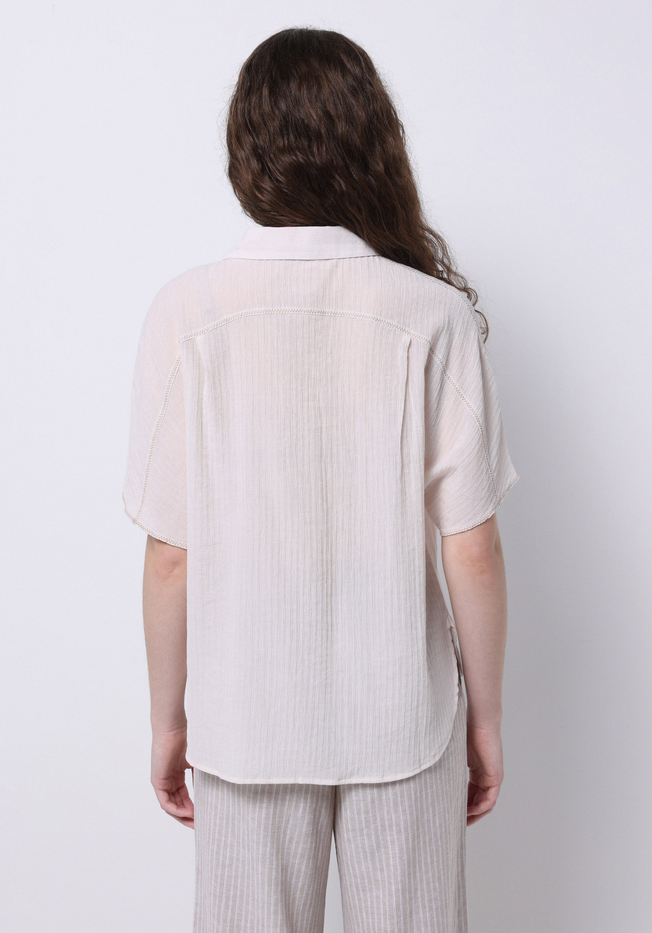 Afficher les détails de Blanc Femmes Chemise À Manches Courtes