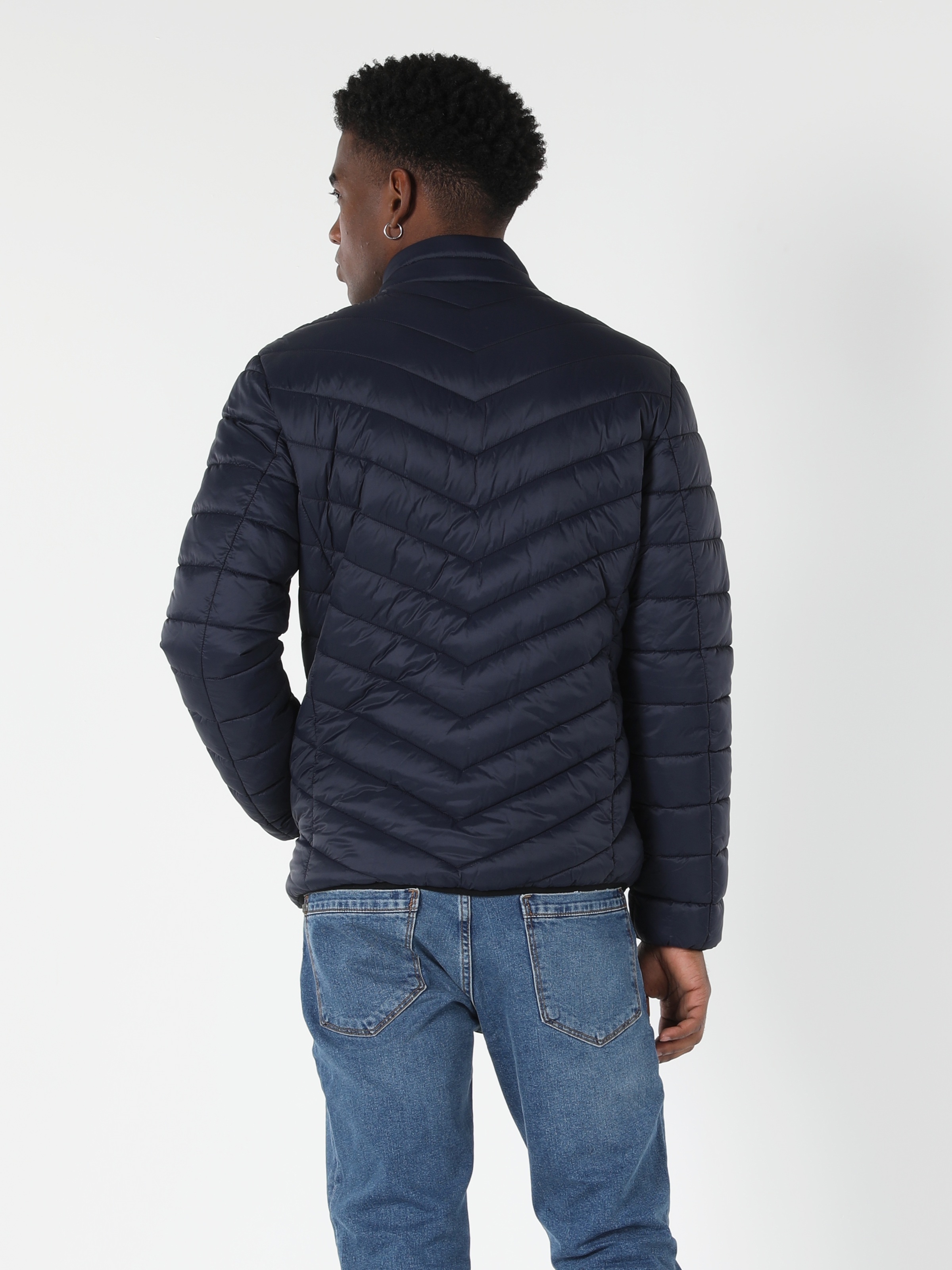 Afficher les détails de Marine Homme Vestes