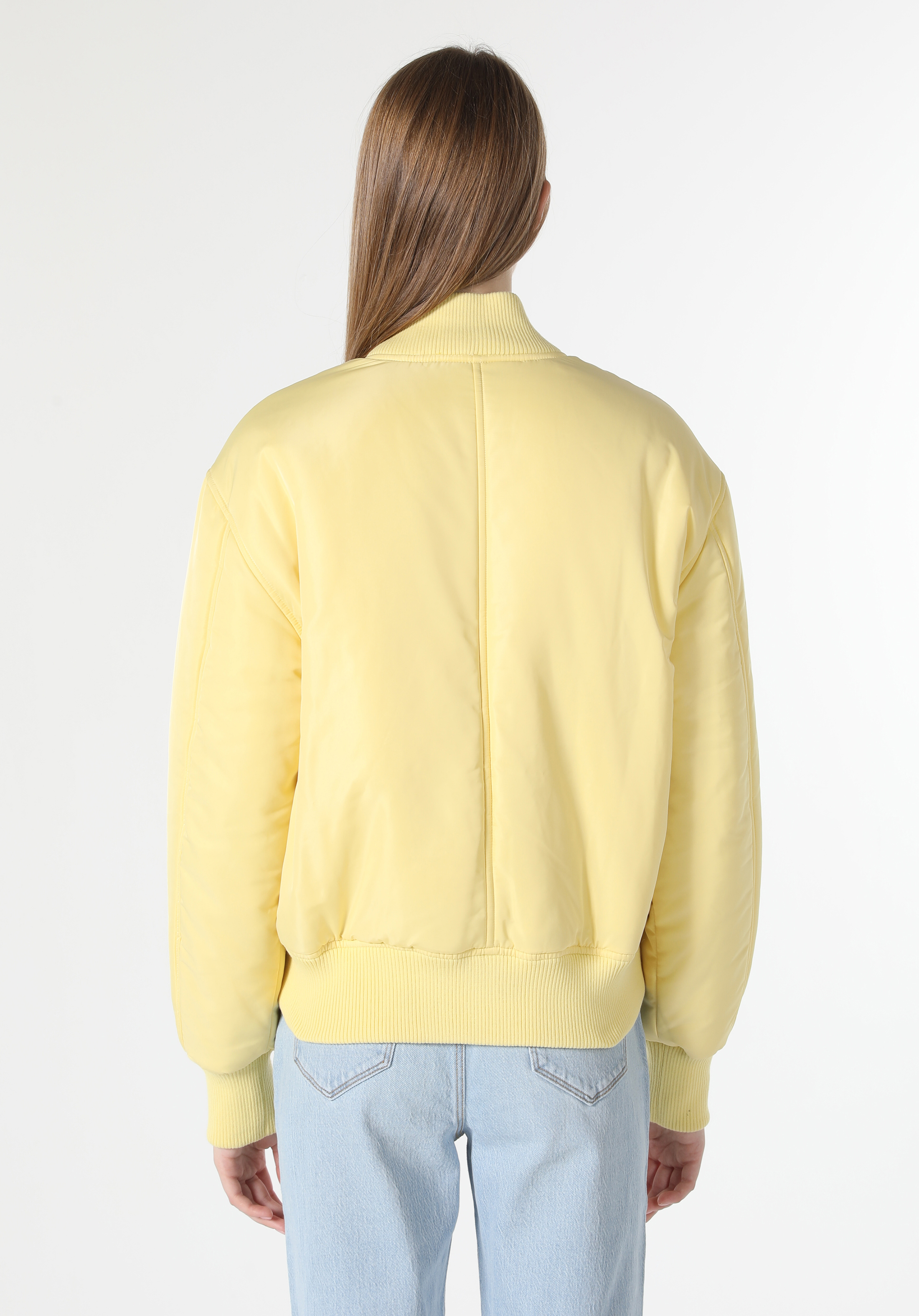 Afficher les détails de Jaune Femmes Vestes
