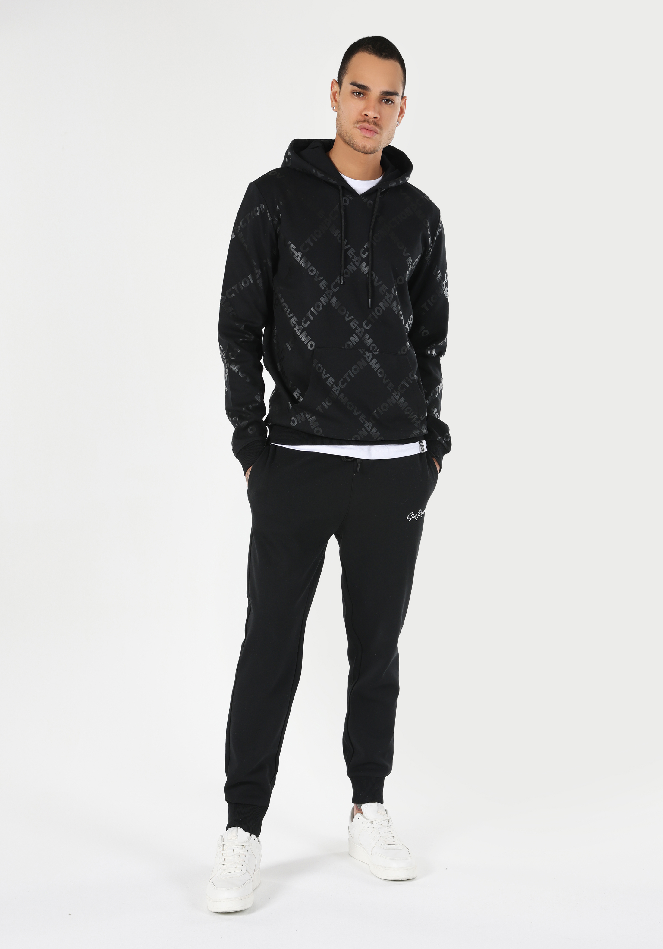 Afficher les détails de Noir Homme Pull-over