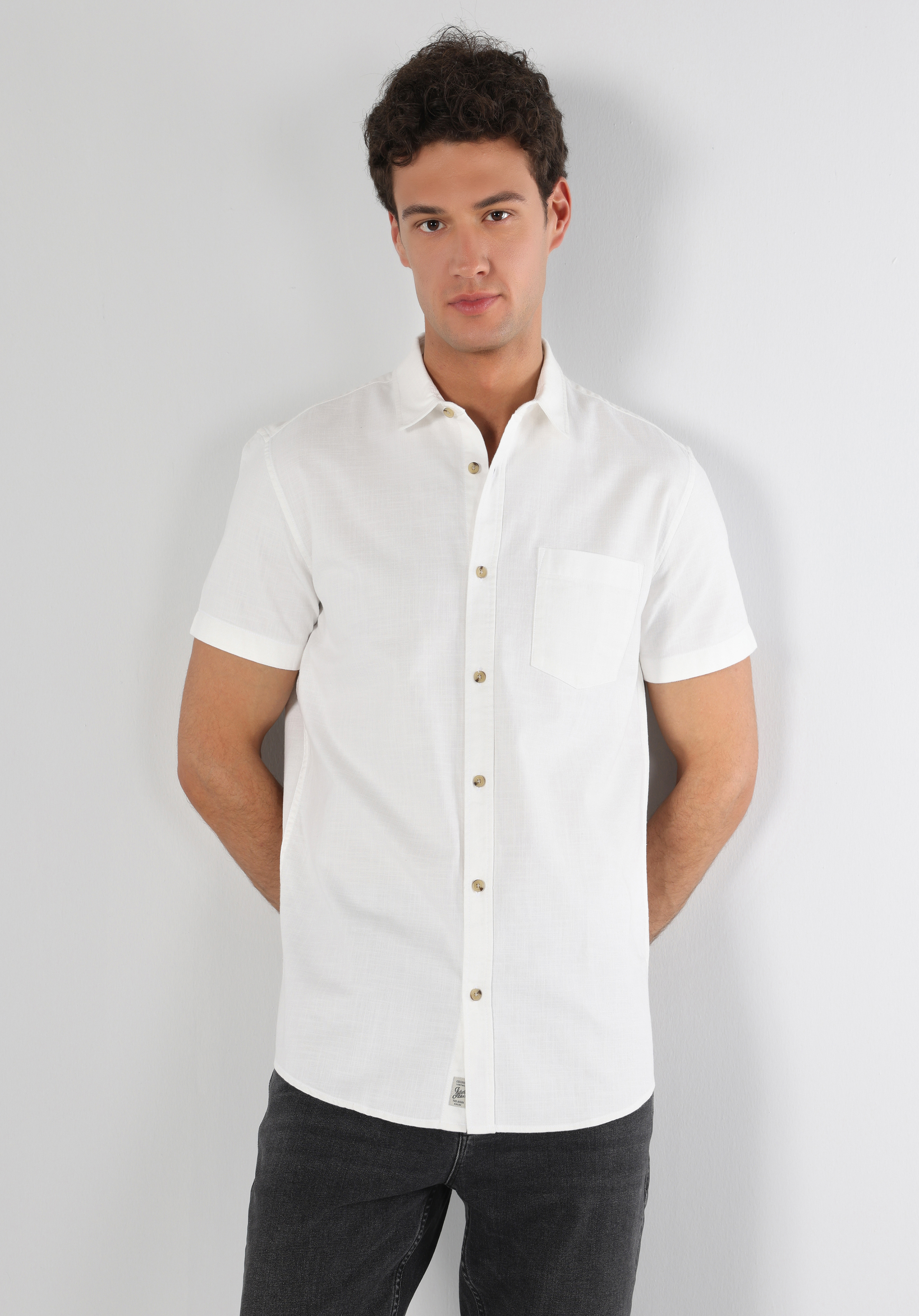 Afficher les détails de Blanc Homme Chemise À Manches Courtes