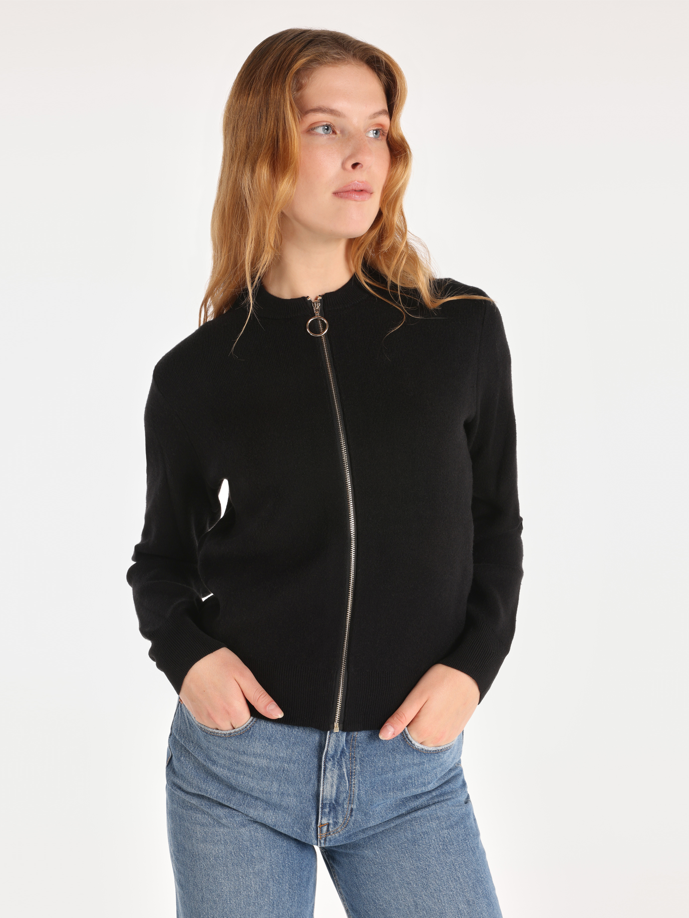 Afficher les détails de Noir Femmes Cardigan