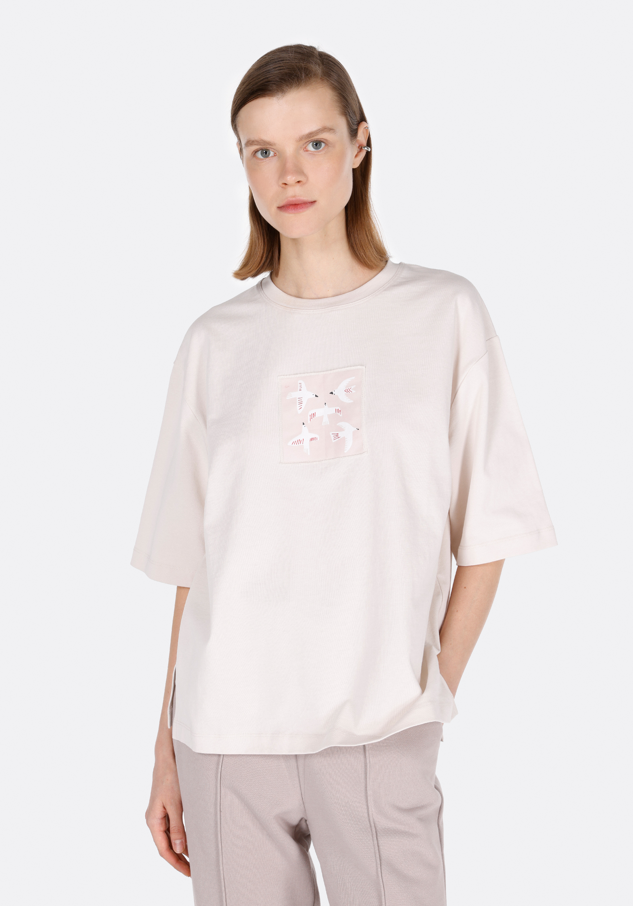Afficher les détails de Beige Femmes T-shirt À Manches Courtes