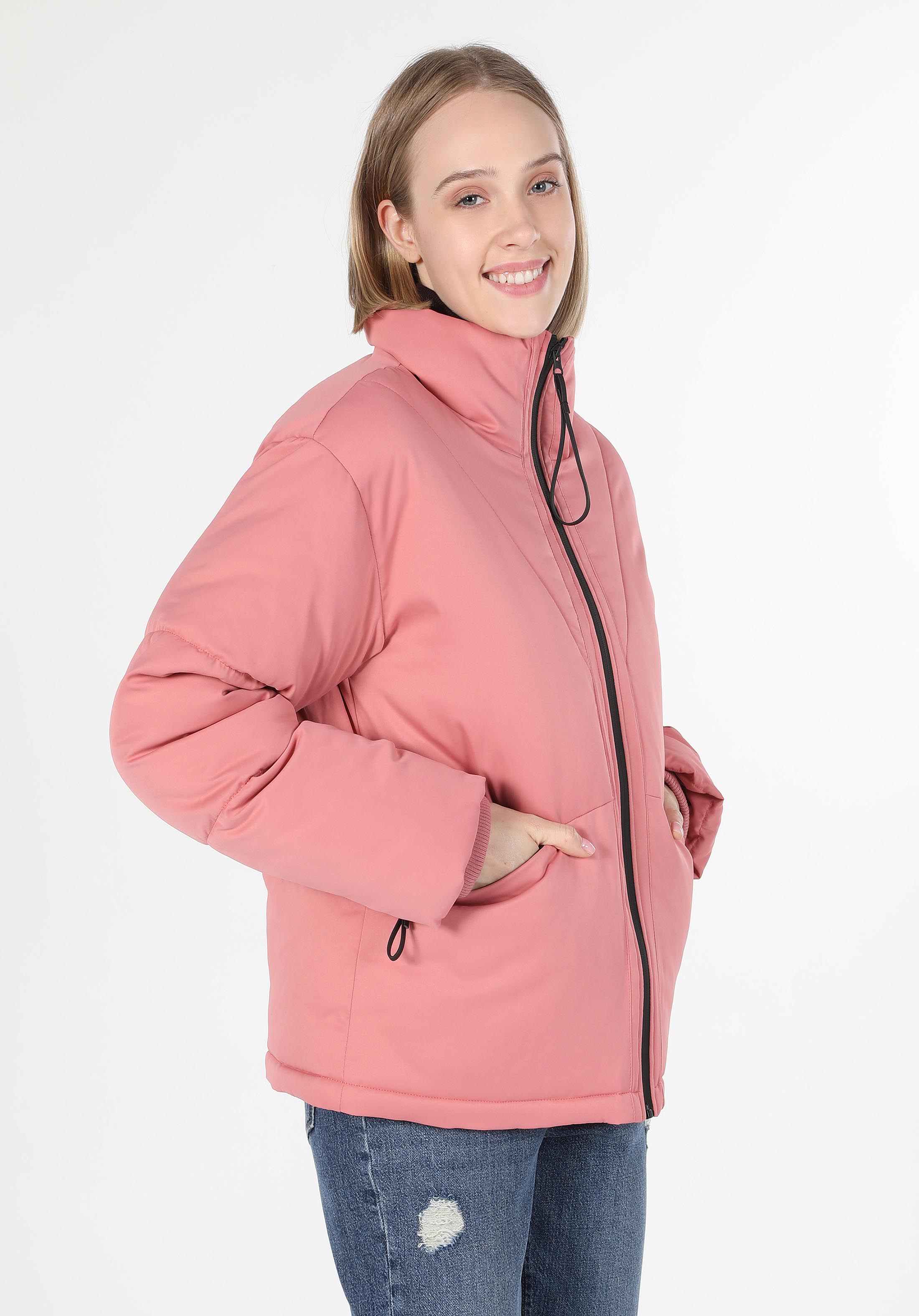 Afficher les détails de Rose Femmes Vestes
