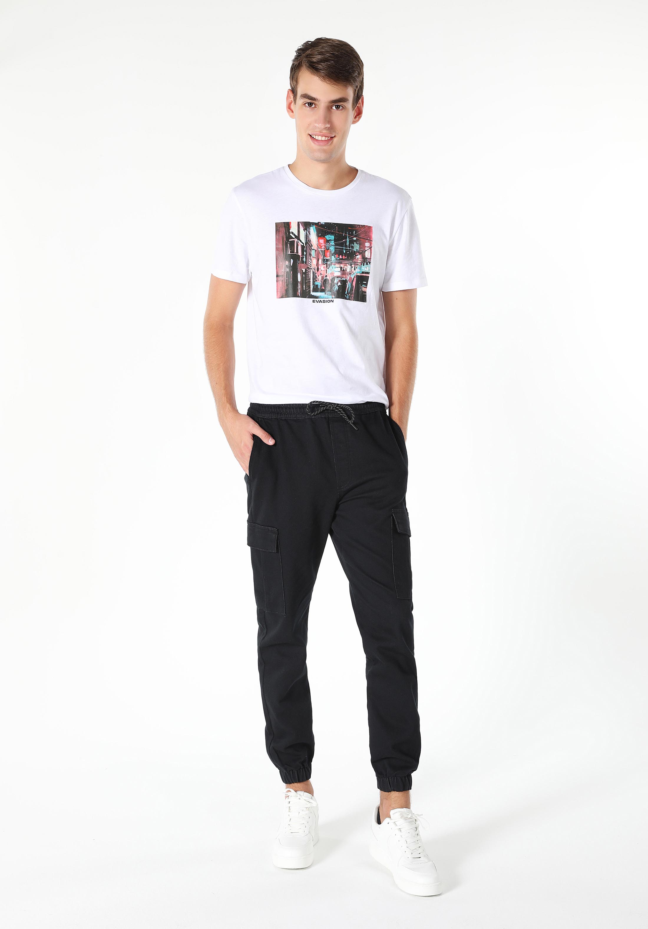 Afficher les détails de Noir Homme Pantalons
