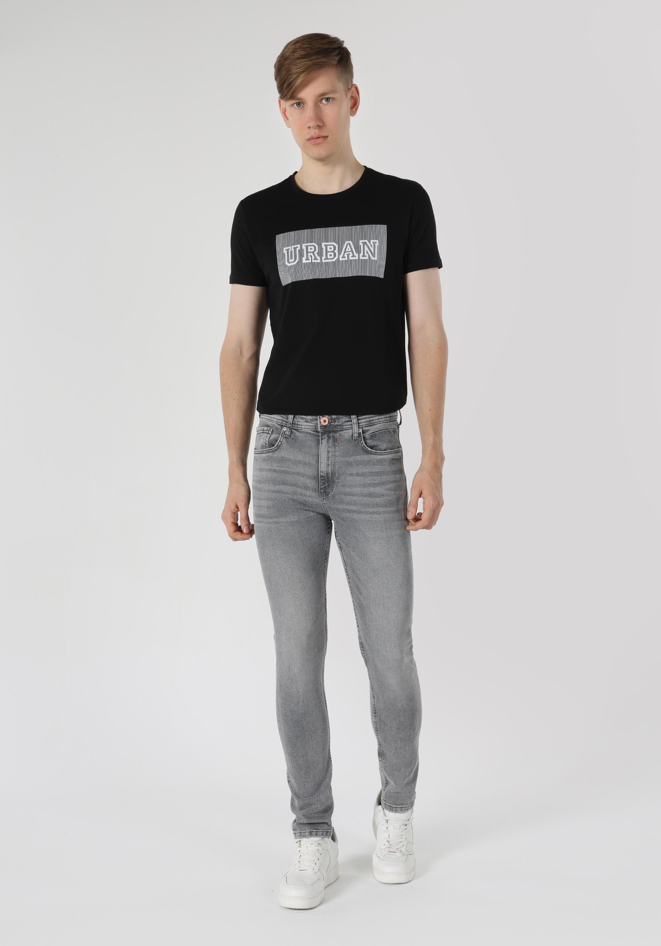 Afficher les détails de Gris Homme Pantalons
