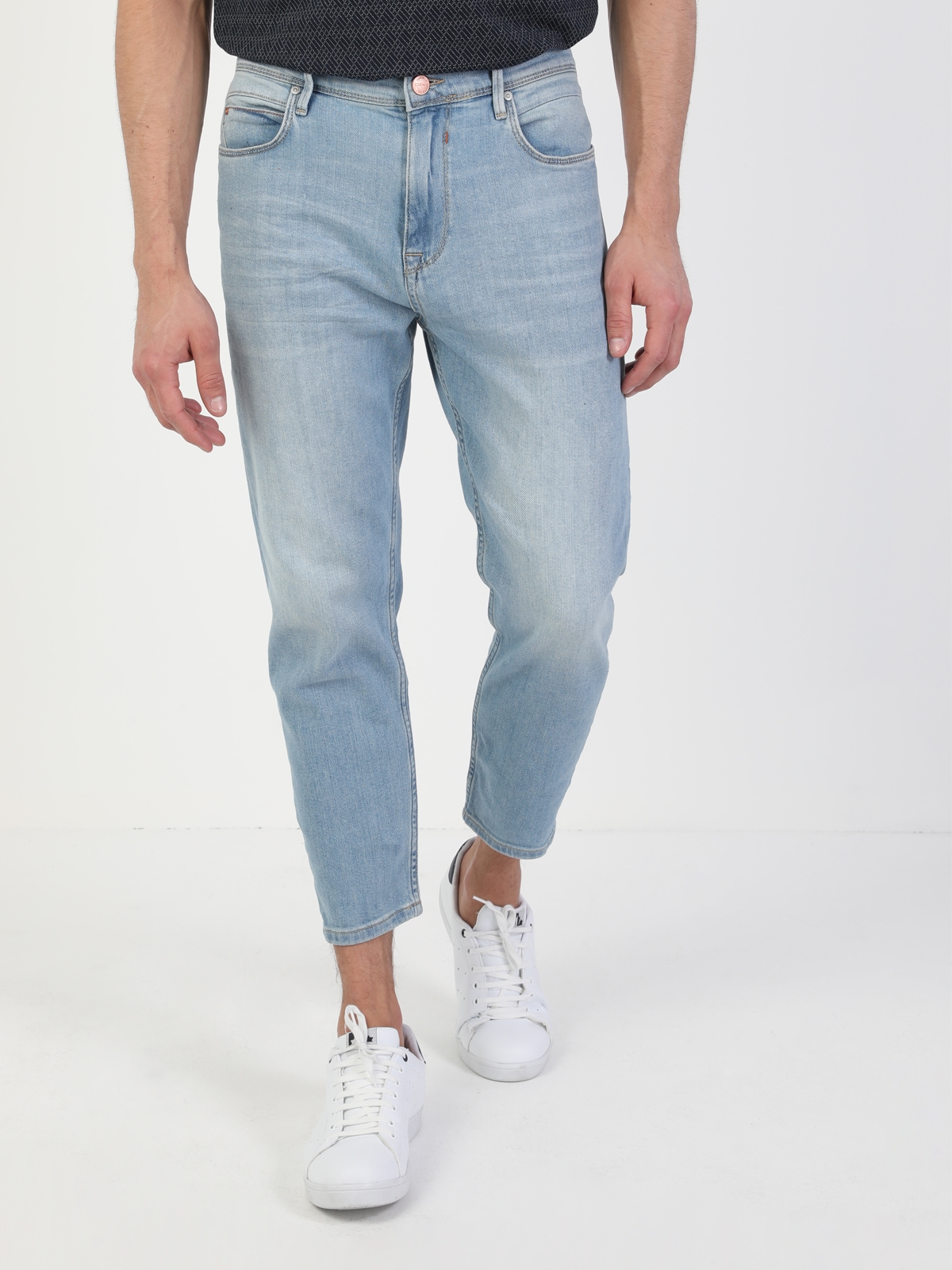 Jean coupe carrot homme shop