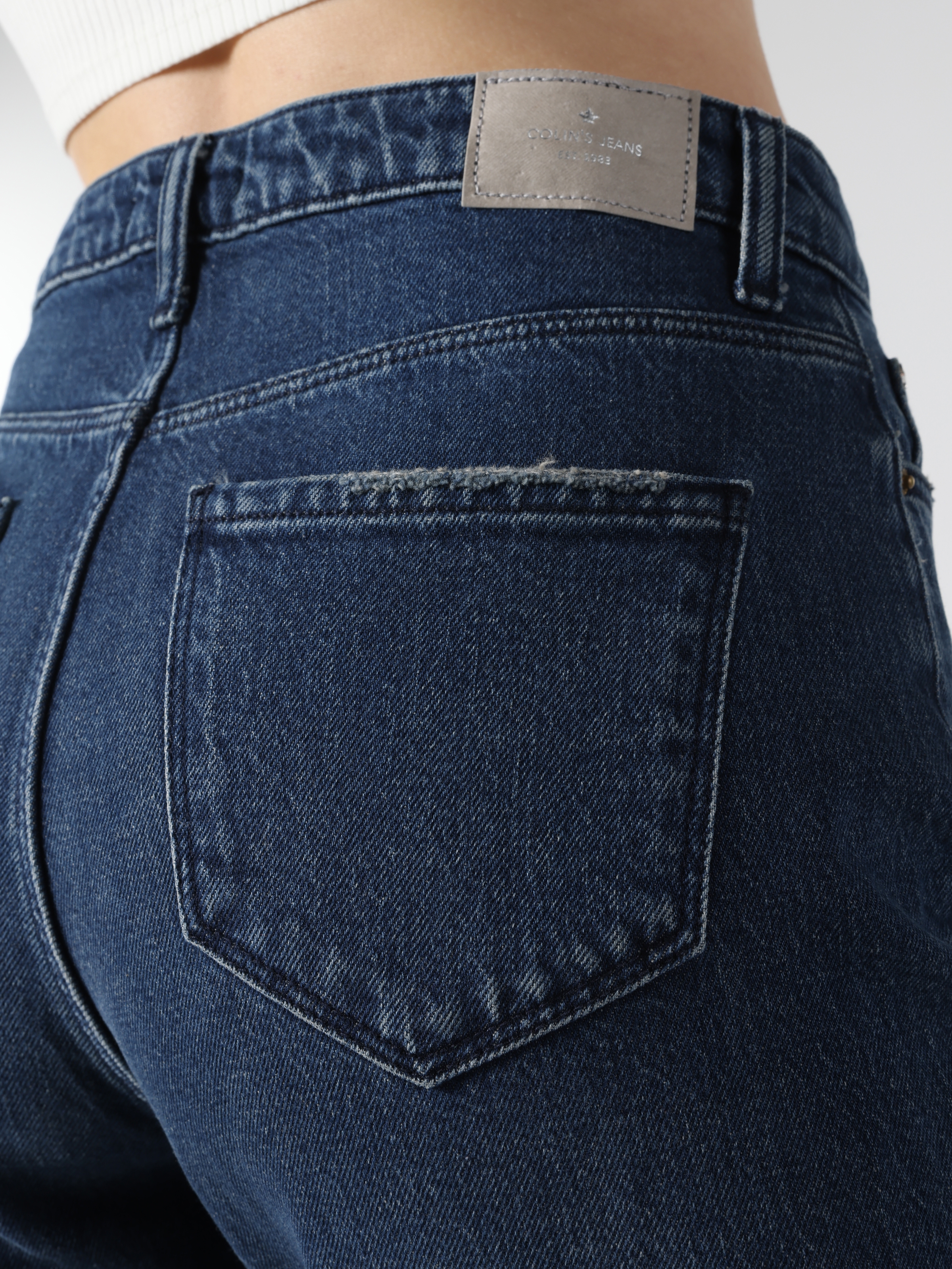 Afficher les détails de 896 Maria Pantalon En Jean Taille Haute Coupe Décontractée Jambe Droite Bleu Foncé Pour Femme