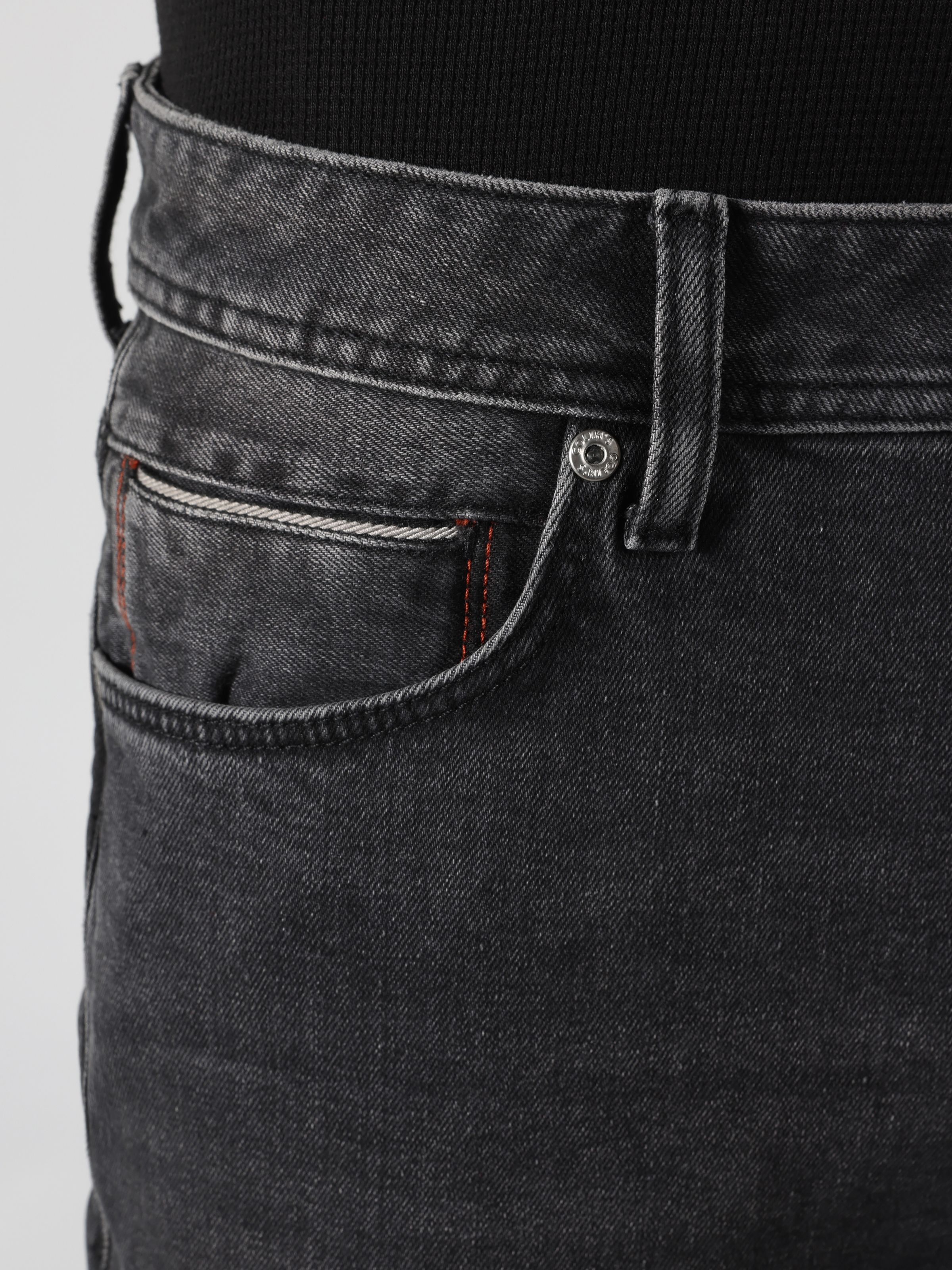 Afficher les détails de 045 David Coupe Régulière Taille Moyenne Jambe Décontractée Gris Pantalon En Jean Pour Hommes