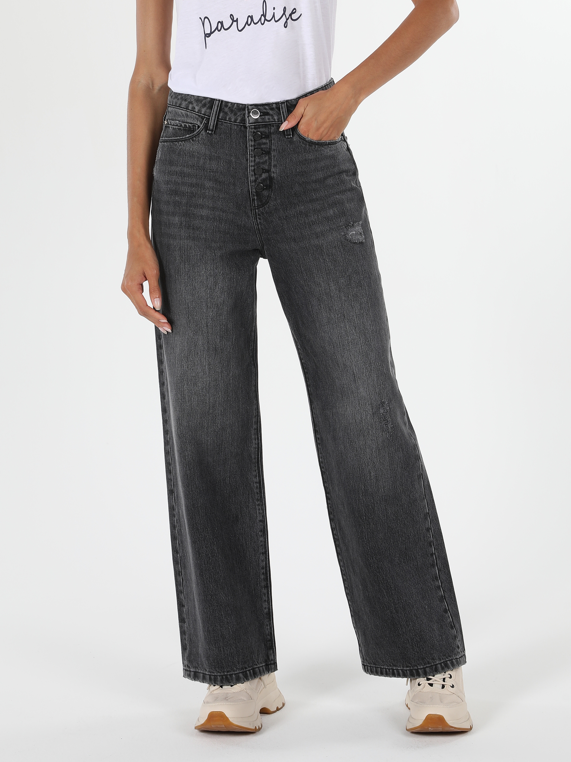Afficher les détails de 970 Berry Pantalon En Jean Noir Taille Haute Coupe Régulière Pour Femme