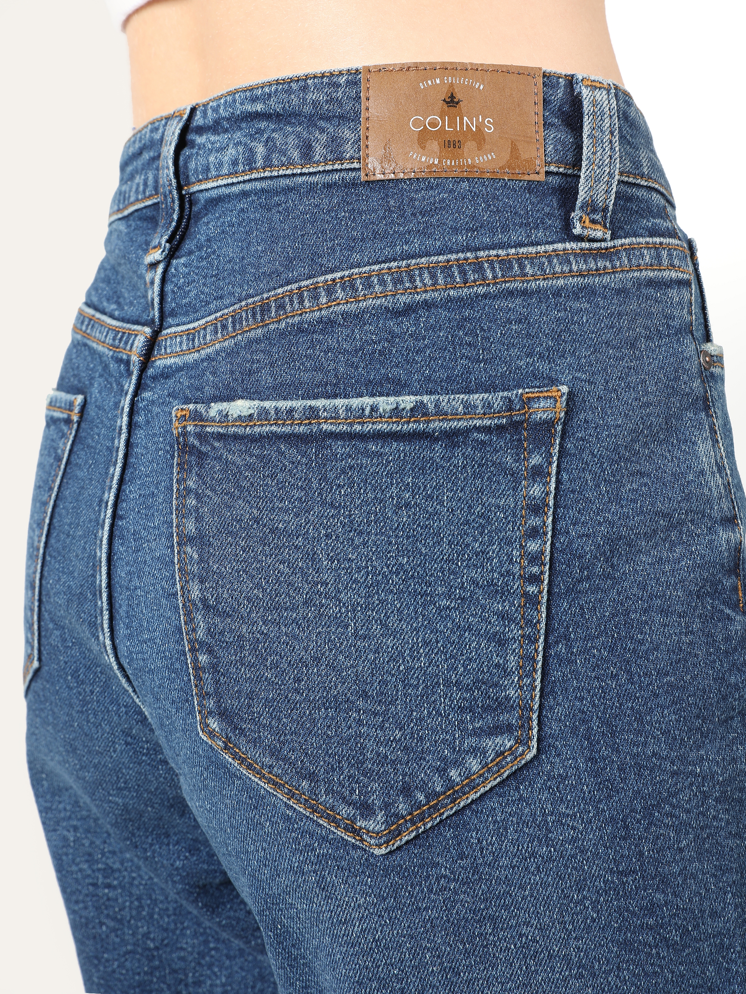 Afficher les détails de 896 Maria Pantalon Coupe Décontractée Taille Haute Jambe Droite Bleu Pour Femme