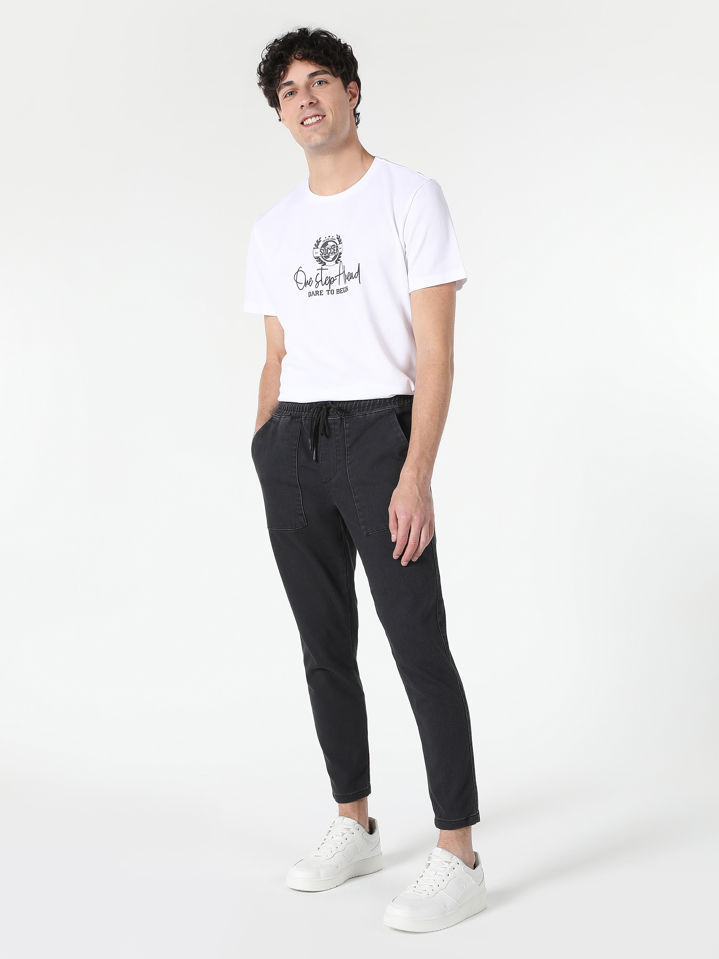 Afficher les détails de Pantalon Homme Taille Moyenne Coupe Slim Coupe Droite Anthracite