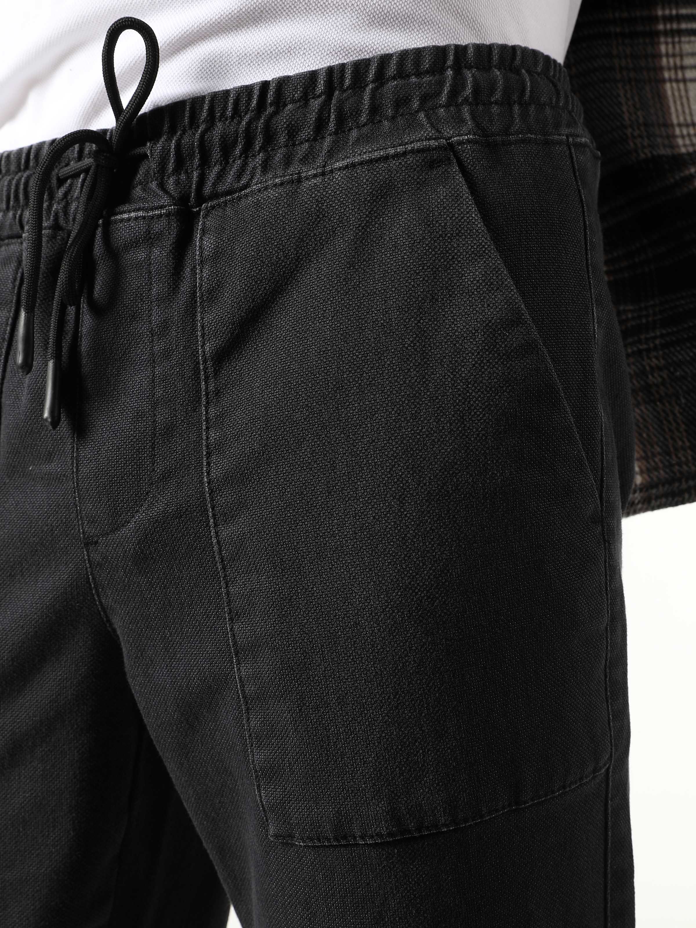 Afficher les détails de Pantalon Homme Taille Moyenne Coupe Slim Coupe Droite Anthracite