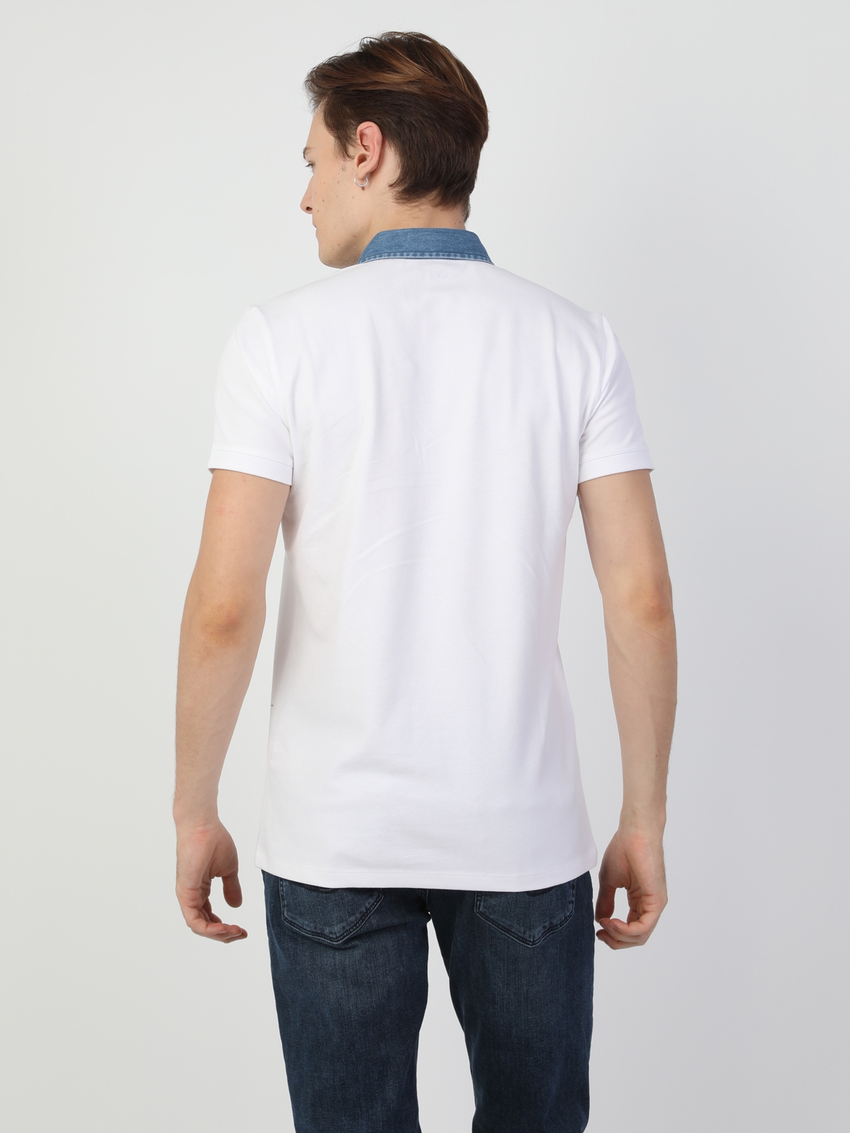 Afficher les détails de T-Shirt Polo Blanc À Manches Courtes Pour Hommes, Coupe Ajustée, Col Polo