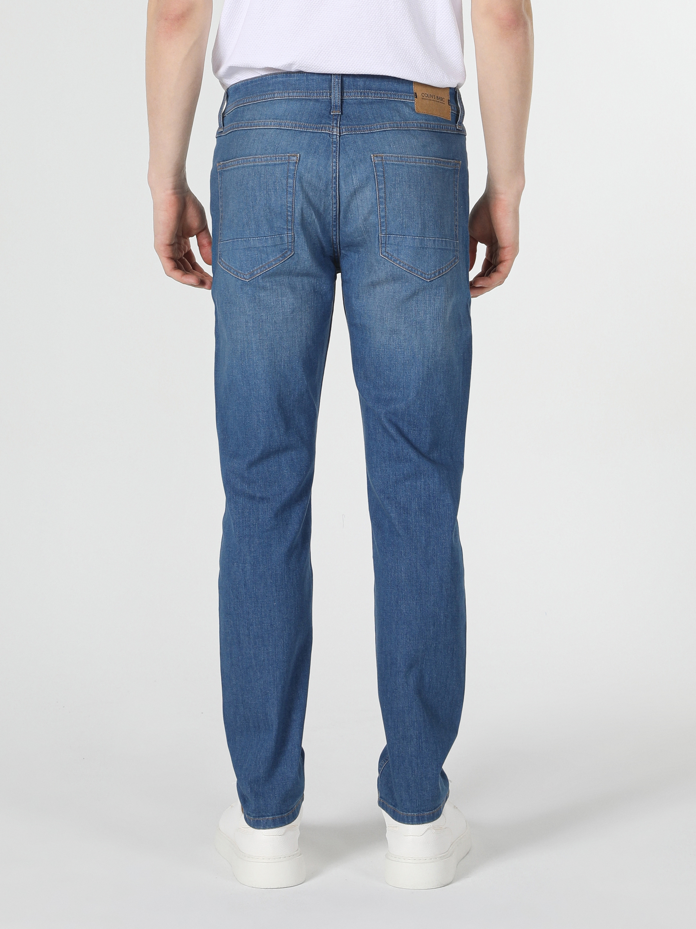 Afficher les détails de 067 Jack Coupe Régulière Taille Normale Jambe Effilée Bleu Pantalon En Jean Pour Hommes