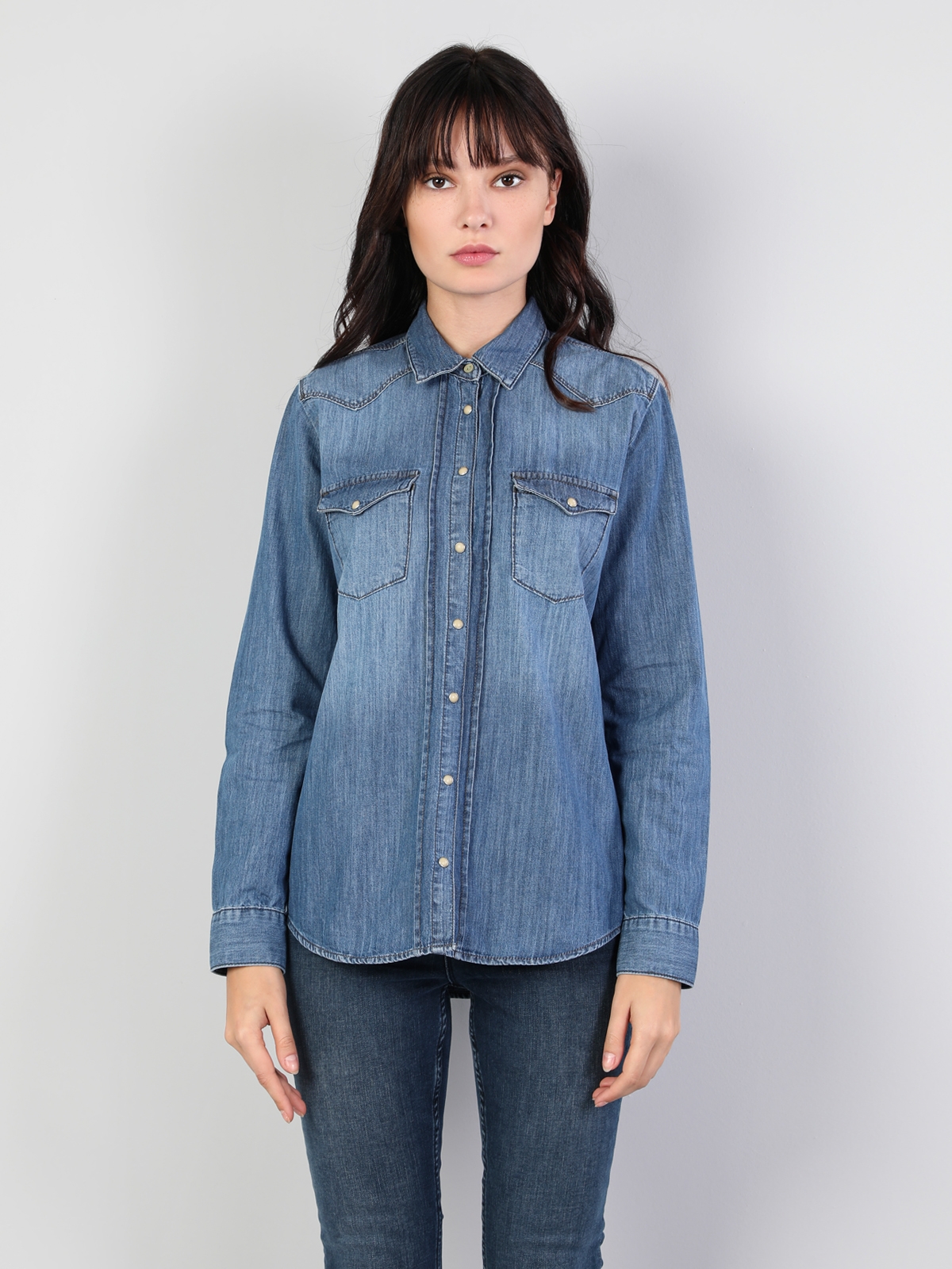 Chemise En Jean Pour Femme 550 Linde Slim Fit Bleu Fonce A Manches U
