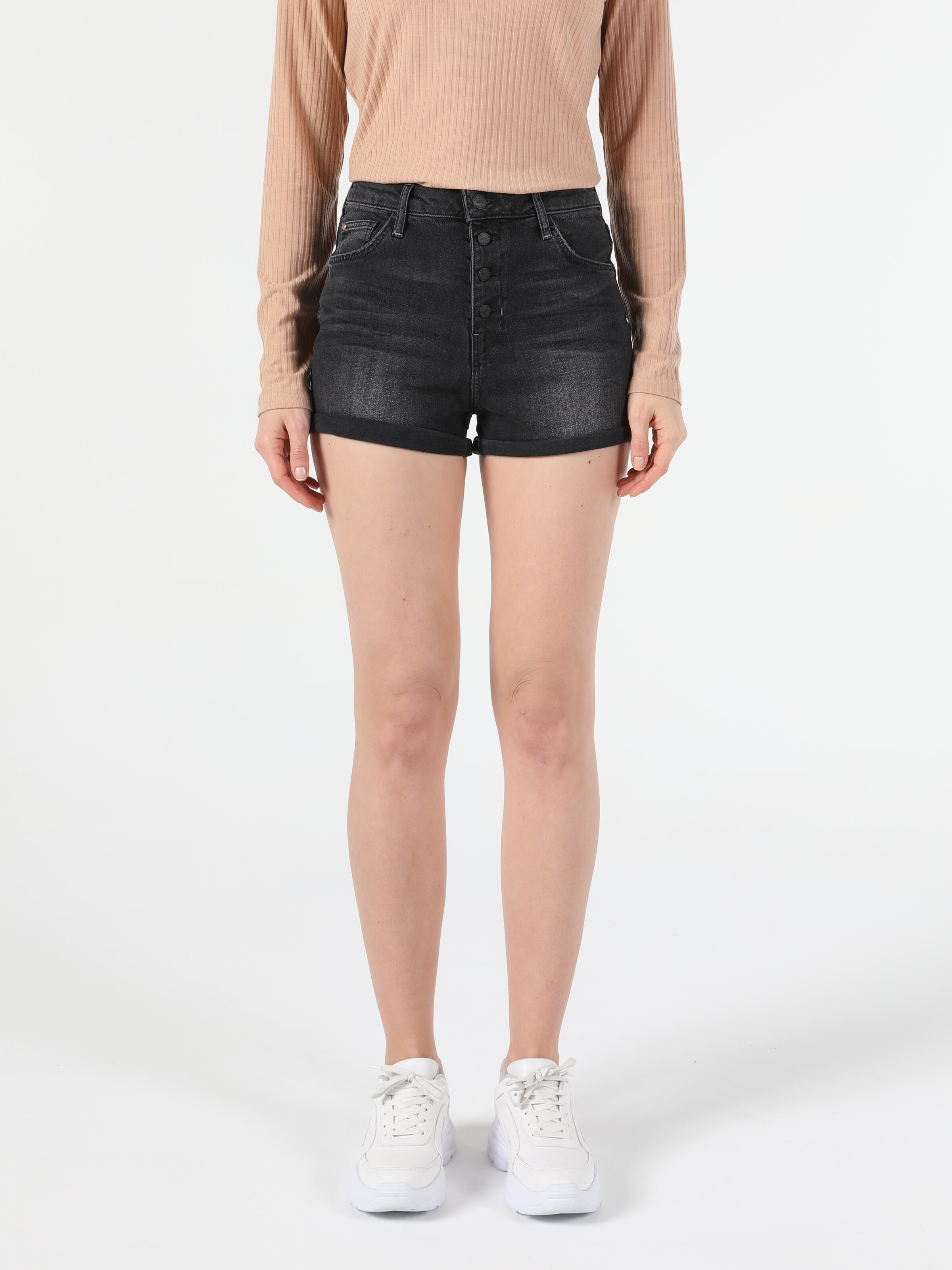 Afficher les détails de Short Taille Haute En Jean Coupe Super Slim Pour Femme