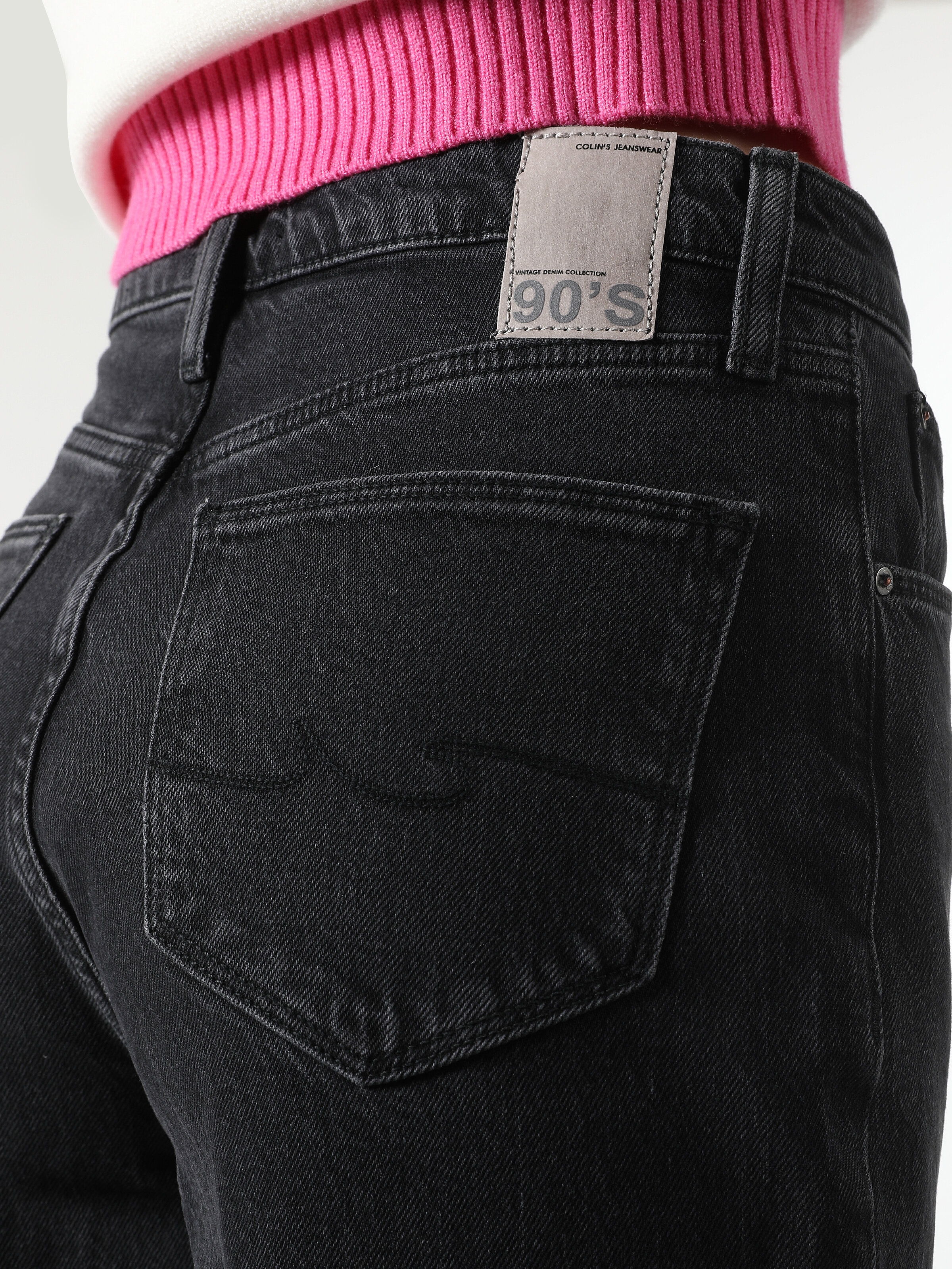 Afficher les détails de 900 Laris Pantalon Femme Coupe Normale Taille Haute Jambe Droite Denim