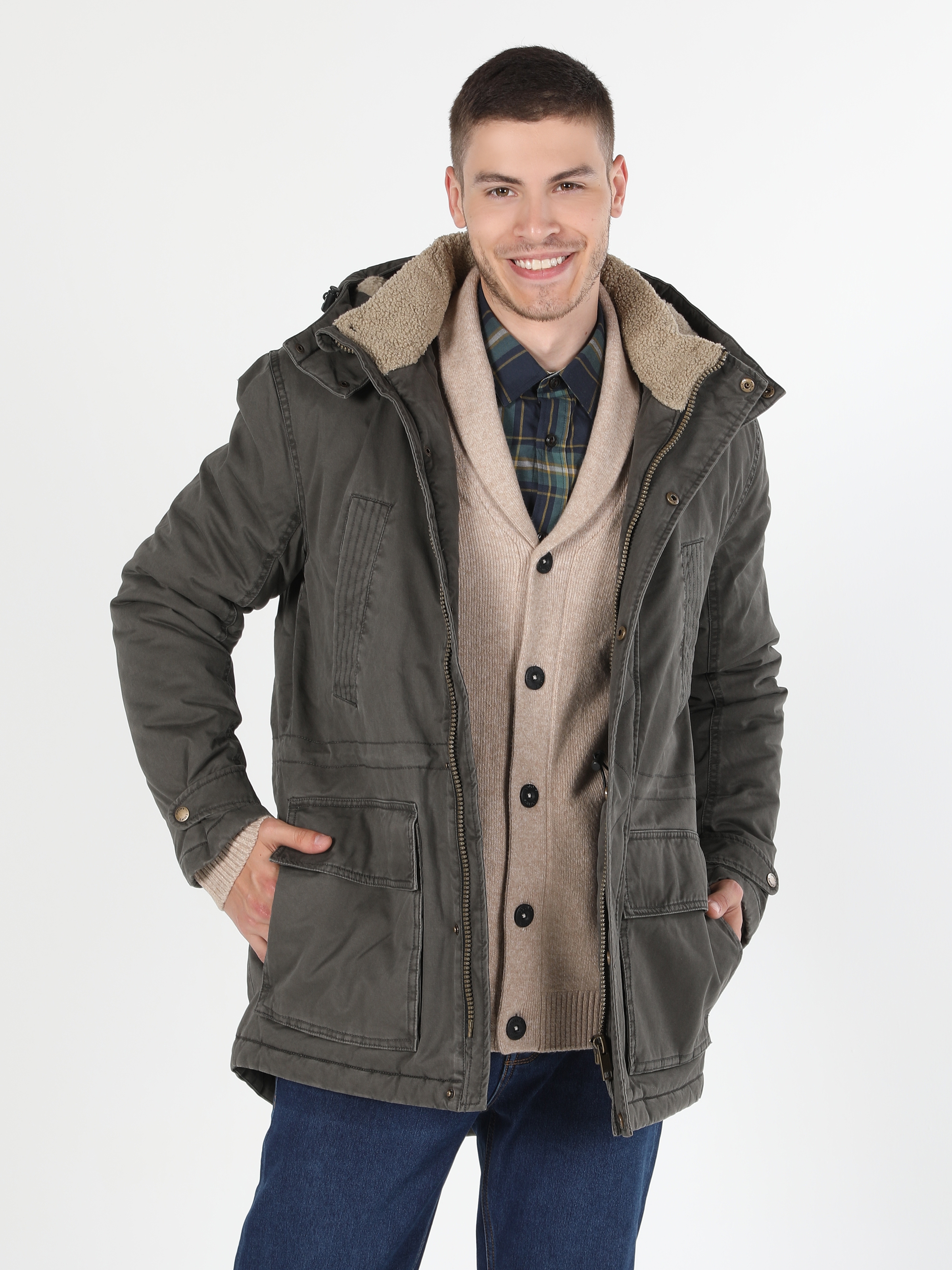 Manteau homme à sales capuche