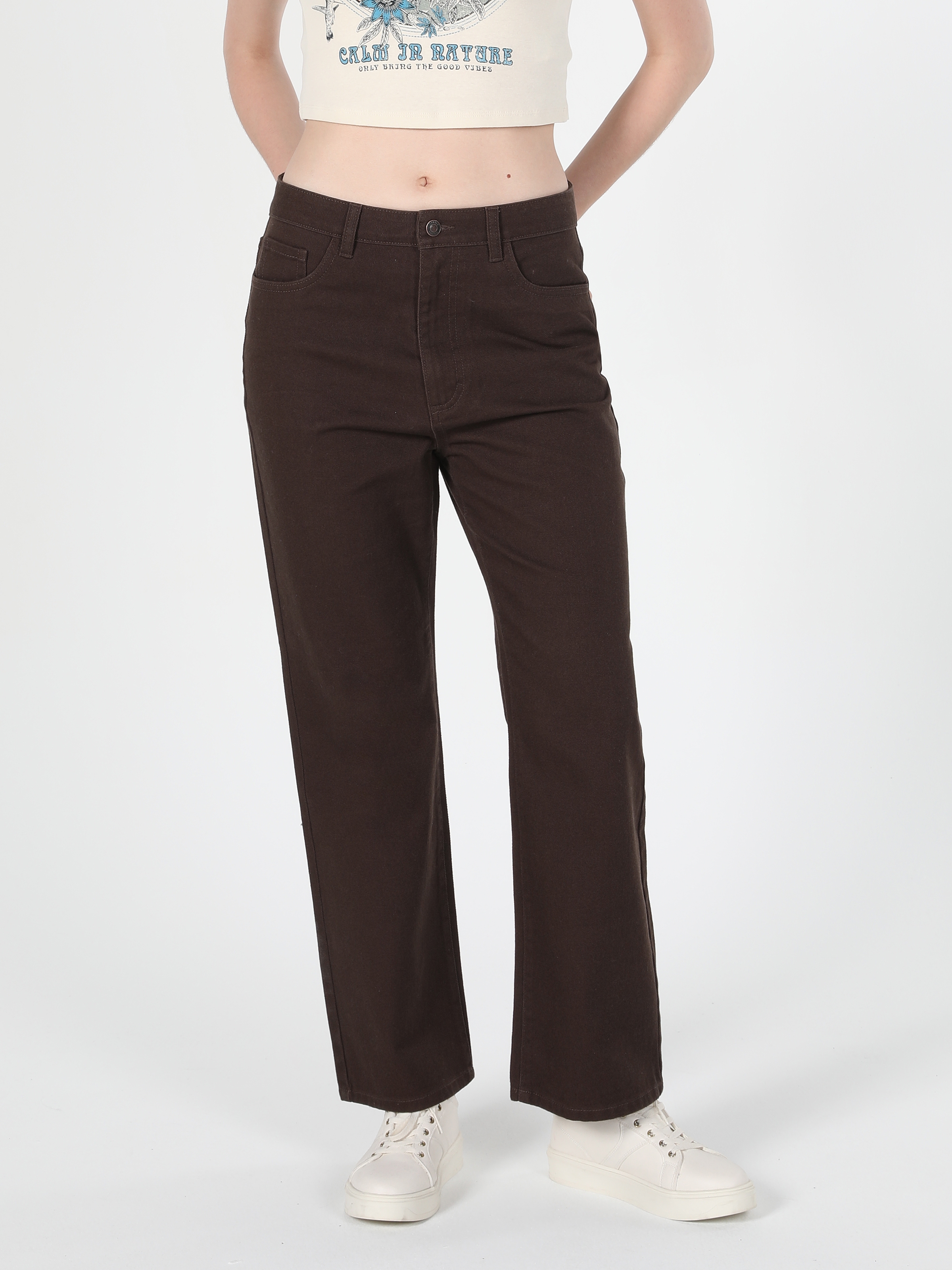 Afficher les détails de Pantalon Femme Marron Taille Haute Coupe Regular Jambe Large