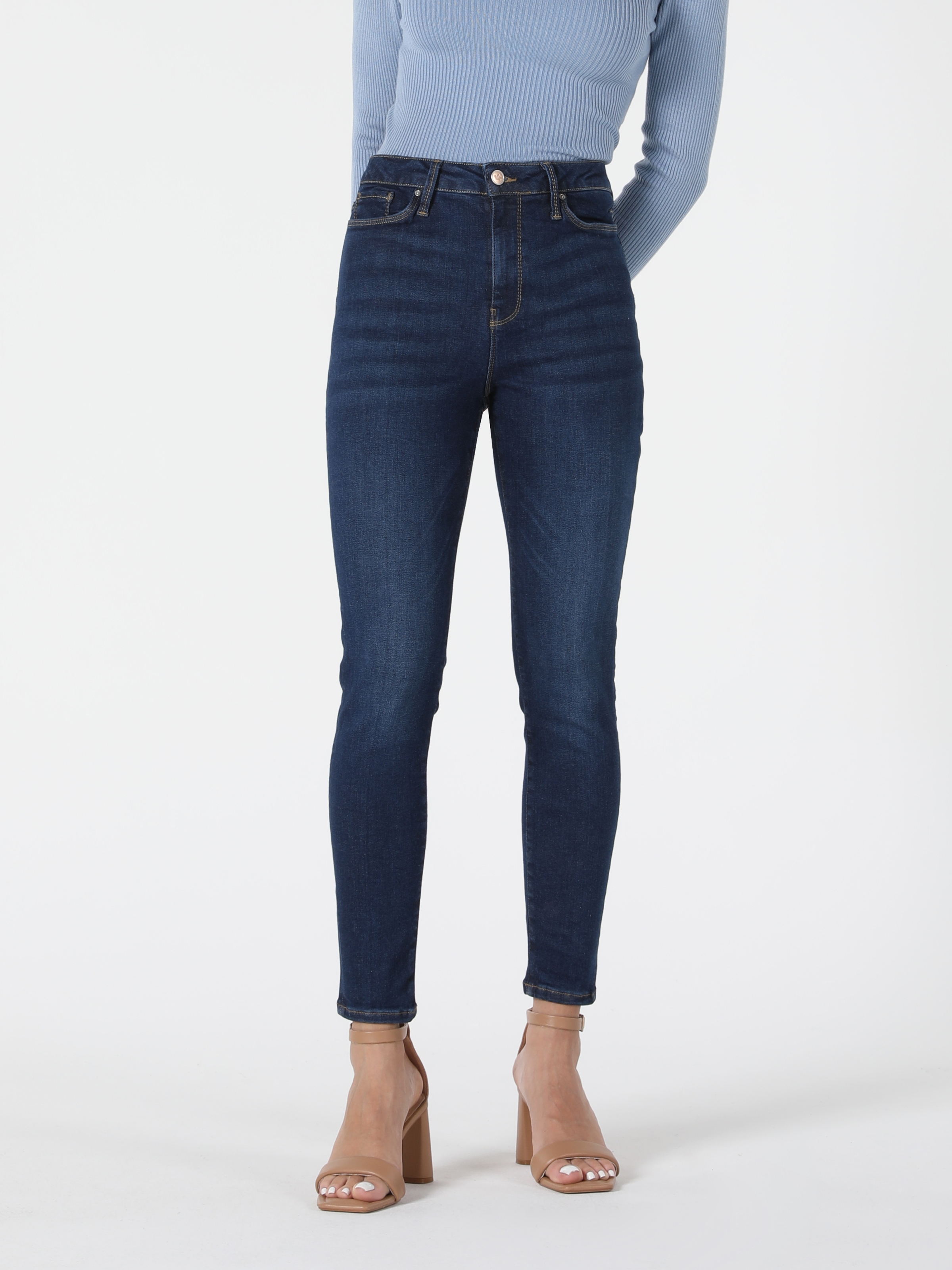 Afficher les détails de Selfsızed 760 Diana Pantalon Taille Haute Coupe Super Slim Jambe Skinny Bleu Pour Femme