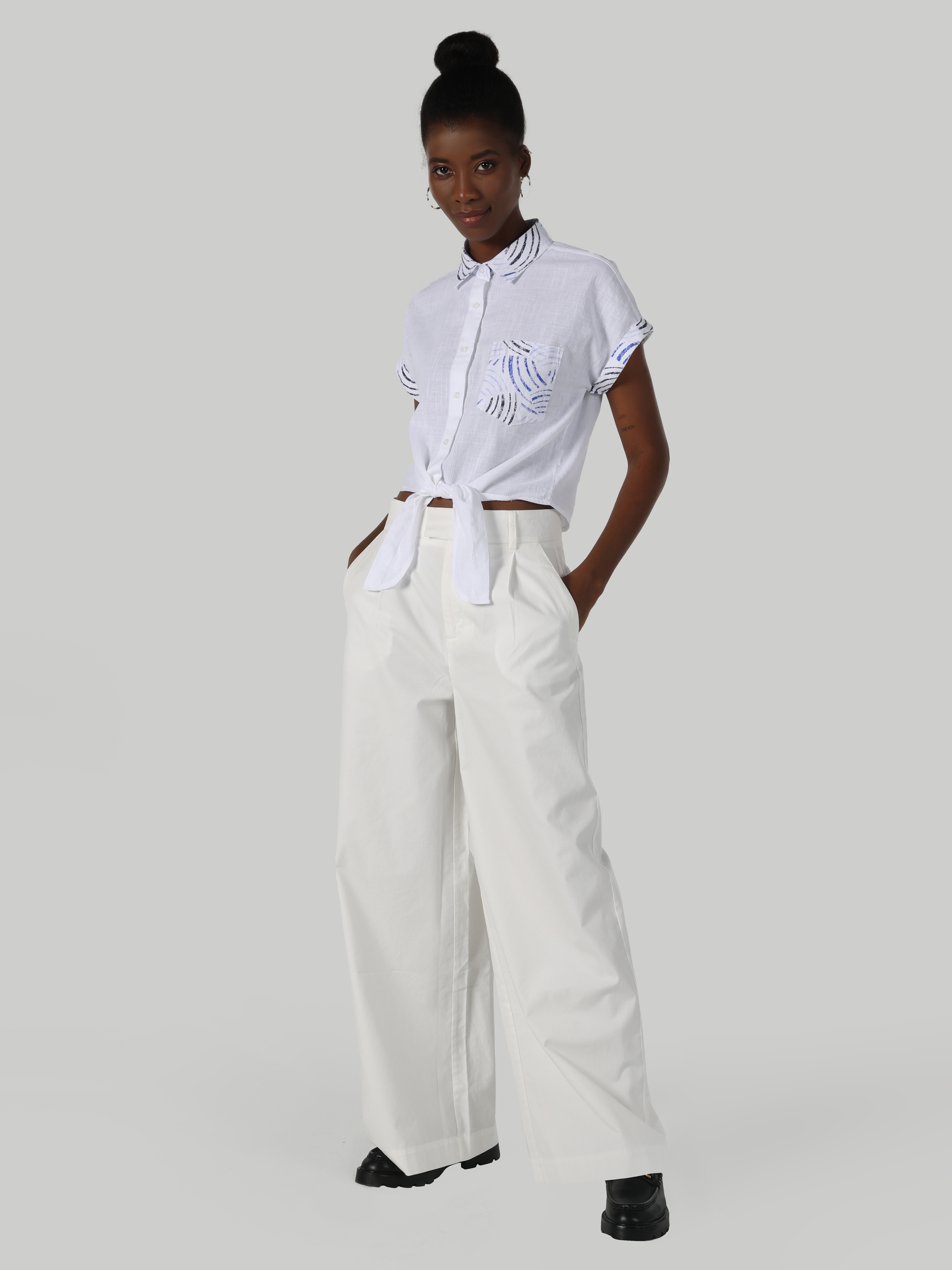 Pantalon blanc large taille haute outlet