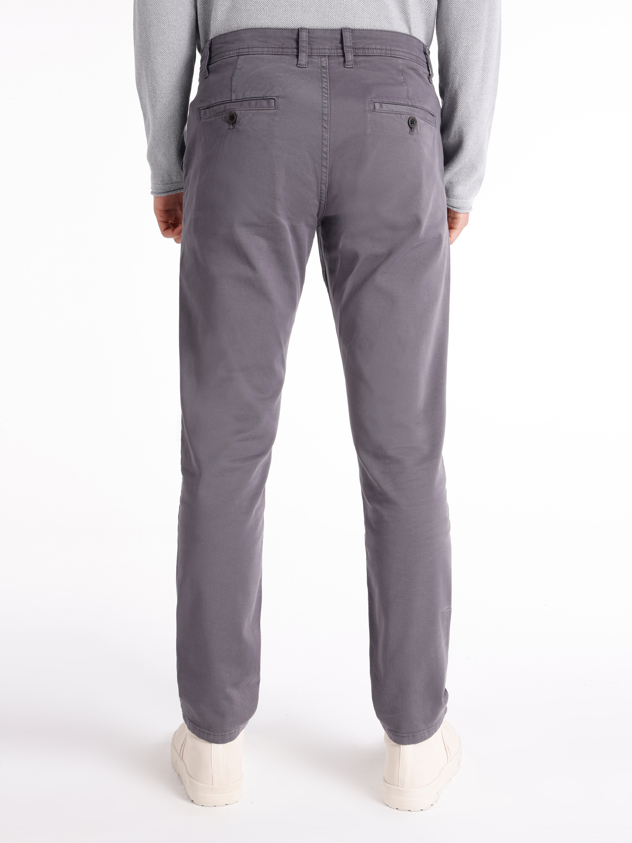 Afficher les détails de Pantalon Homme Gris Foncé Coupe Regular Taille Moyenne Coupe Normale Jambe Droite