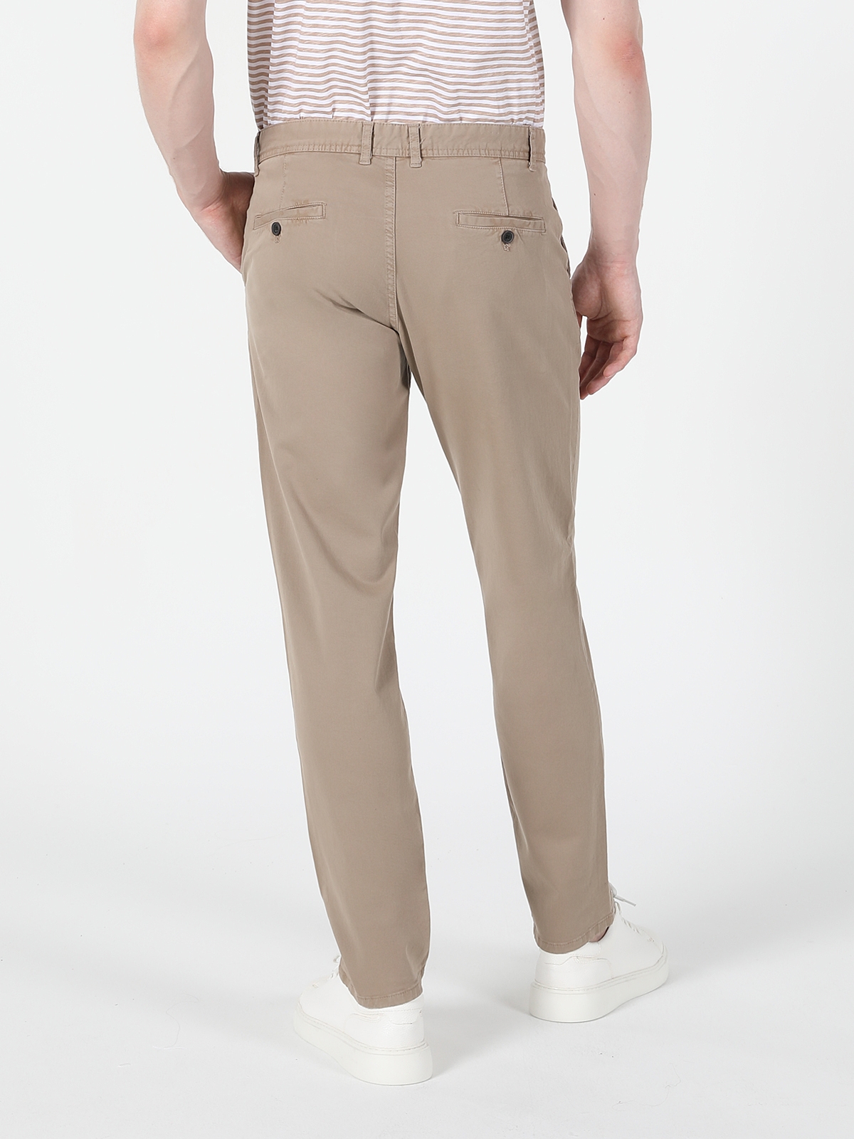 Afficher les détails de Pantalon Jaune Pour Homme, Coupe Régulière, Taille Moyenne, Jambe Droite