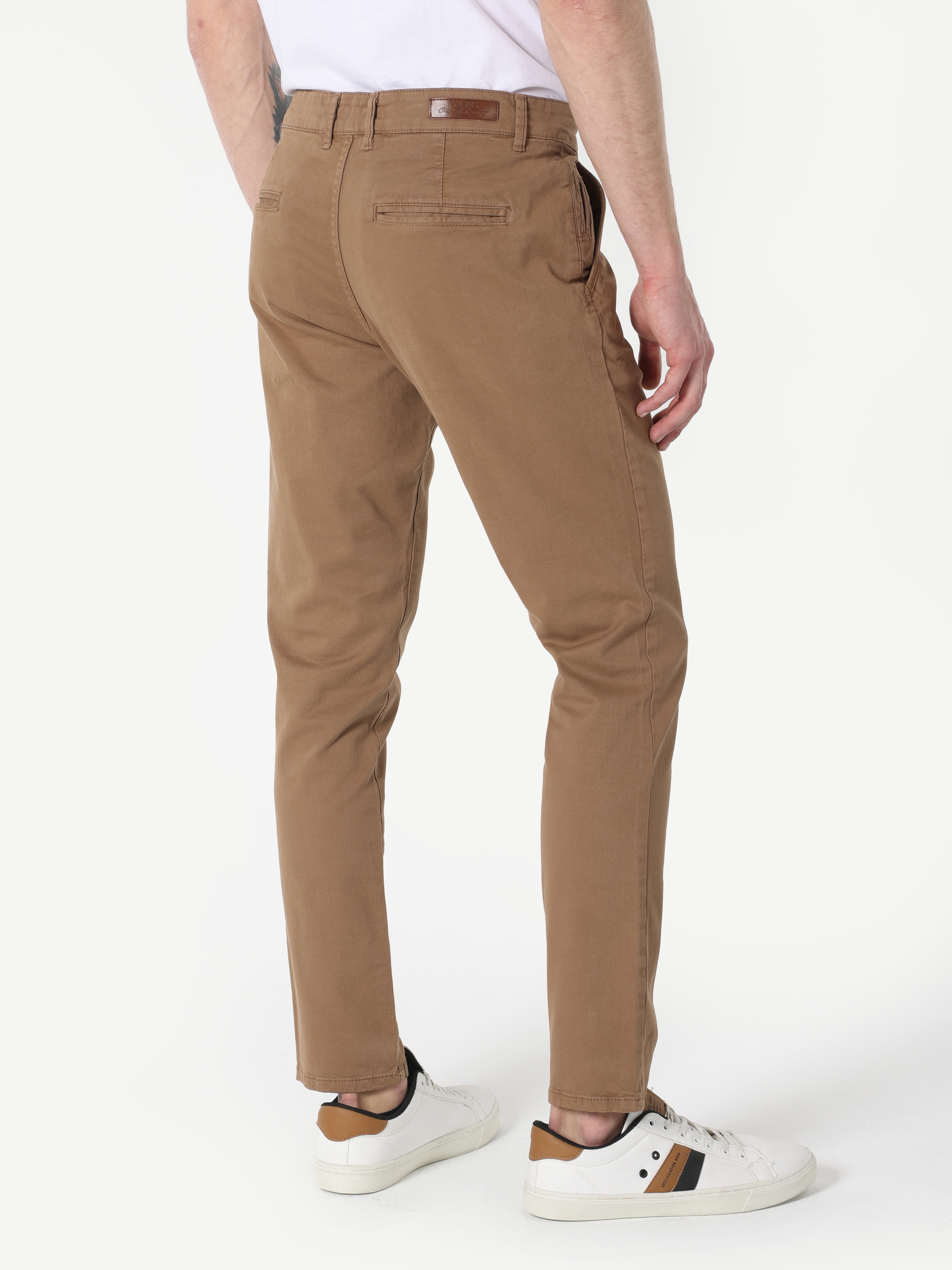 Afficher les détails de Pantalon Marron Pour Hommes, Coupe Slim, Taille Moyenne, Jambe Droite