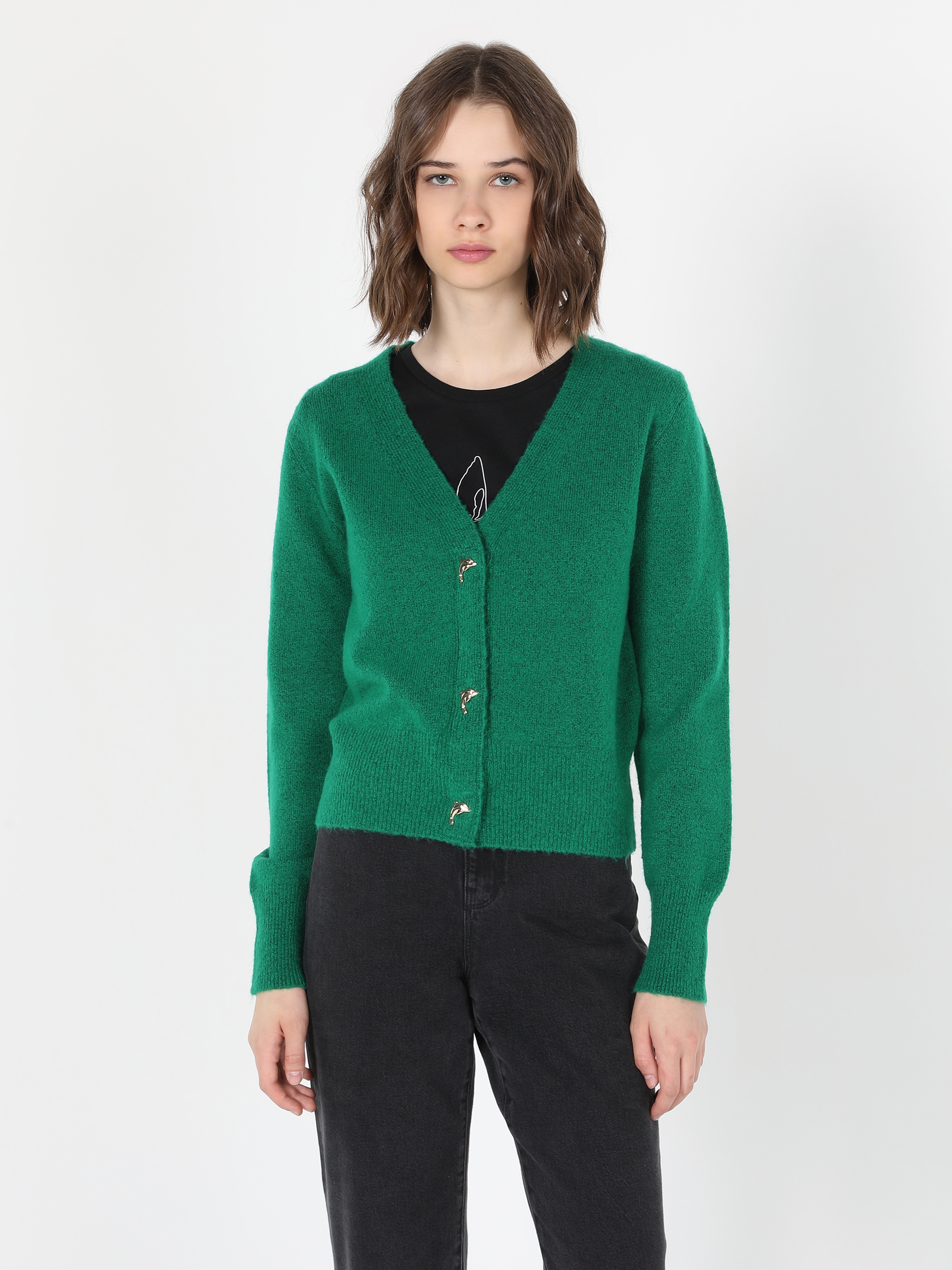 Afficher les détails de Cardigan Femme Vert En Tricot Coupe Régulière