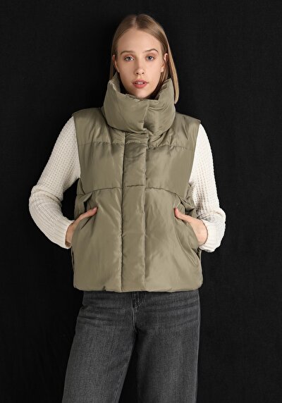 Afficher les détails de Gilet Vert Regular Fit Femme