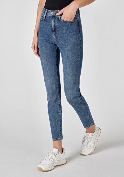 Image de 703 Carla Pantalon  Straight Leg  En  Slim Fit Femme