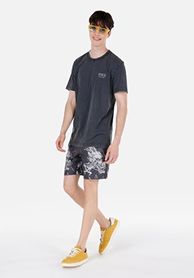 Afficher les détails de Short De Bain Noir Slim Fit  Homme