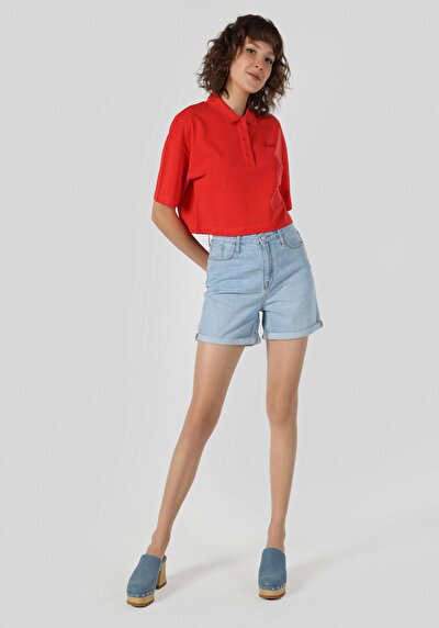 Afficher les détails de Short Noir Mom Fit Femme