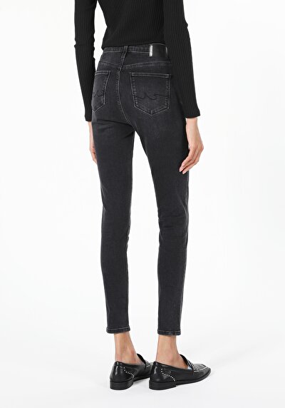 Image de 759 Lara Pantalon Denim En Skinny Fit Femme