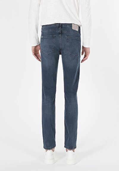 Image de 044 Karl Pantalon Denim Straight Leg  En  Straight Fit Homme
