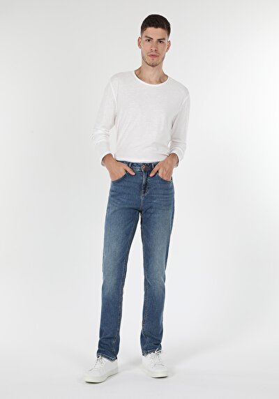 Image de 044 Karl Pantalon Denim Straight Leg En Straight Fit Homme