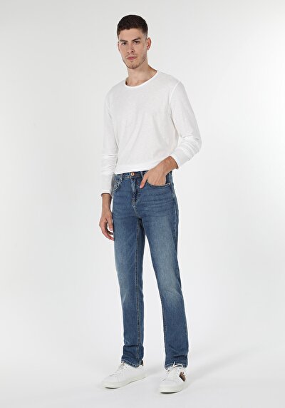 Image de 044 Karl Pantalon Denim Straight Leg En Straight Fit Homme