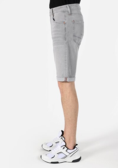 Image de Short Gris Straight Fit Homme