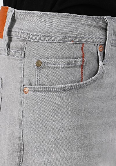 Image de Short Gris Straight Fit Homme