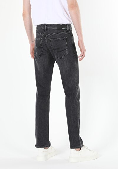Image de 045 David Pantalon Denim Straight Leg En Regular Fit Homme