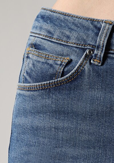 Afficher les détails de 797 Adel Pantalon Bleu   En  Flare Femme