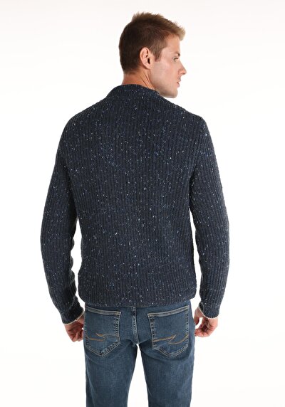 Afficher les détails de Pull Marine    Homme