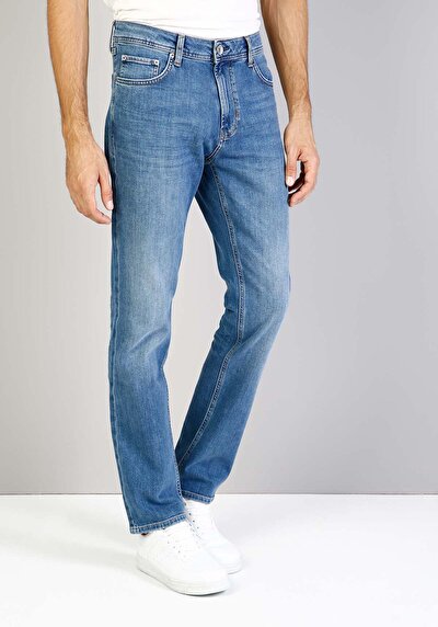 Image de 045 David Pantalon Denim Bootcut Medium Rise En Regular Fit Homme